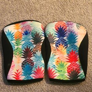 2pood large pineapple knee sleeves